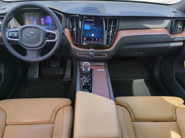 2024 Volvo XC60 Ultimate Dark Theme