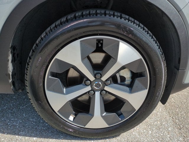 2026 Volvo XC40 Plus