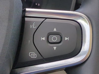 2026 Volvo XC40 Plus