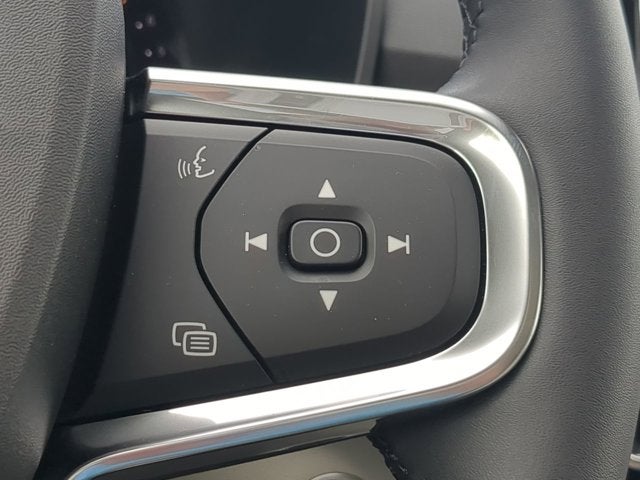 2026 Volvo XC40 Plus