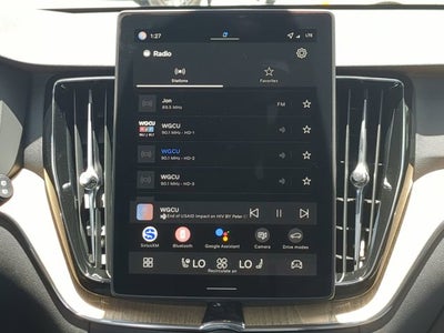 2026 Volvo XC60 Plus