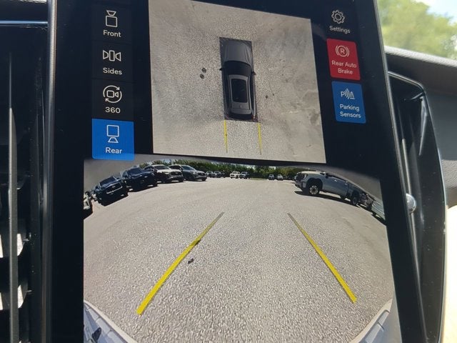 2026 Volvo XC60 Plus