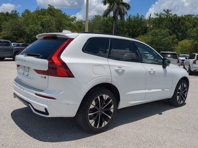 2026 Volvo XC60 Plus