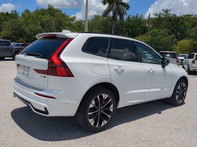 2026 Volvo XC60 Plus