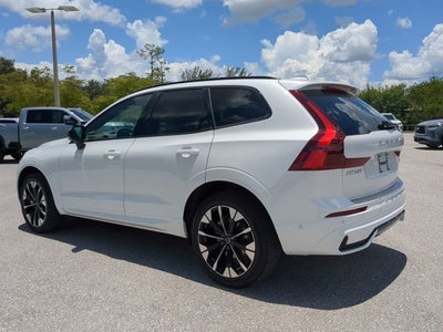 2026 Volvo XC60 Plus