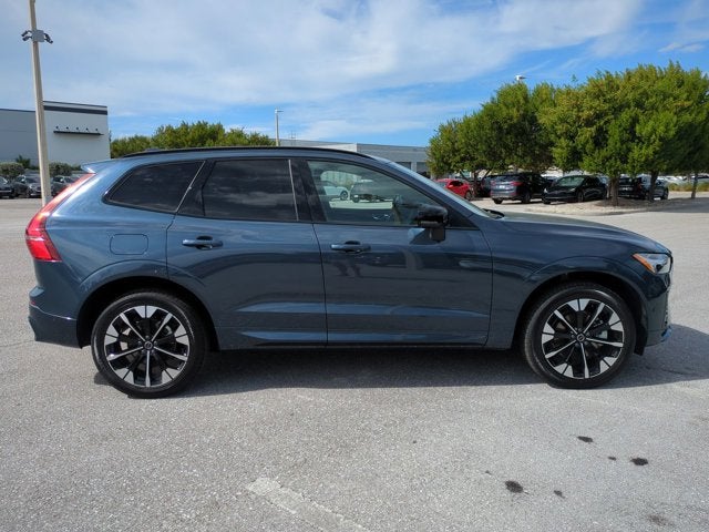 2026 Volvo XC60 Plus