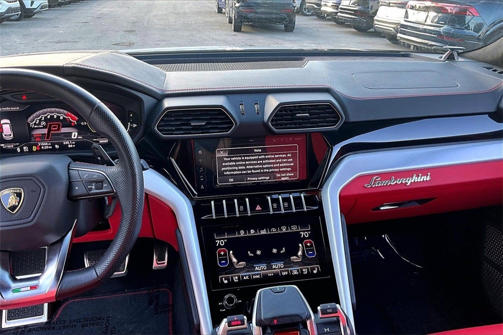 2020 Lamborghini Urus Base