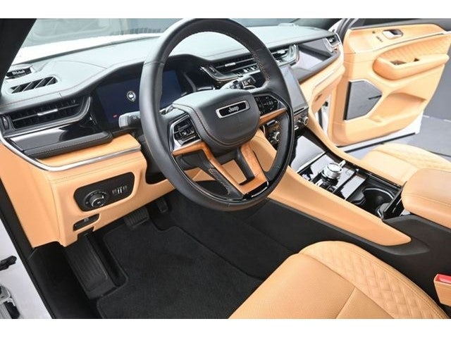 2024 Jeep Grand Cherokee L Summit
