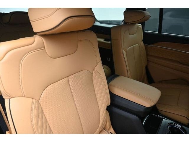 2024 Jeep Grand Cherokee L Summit