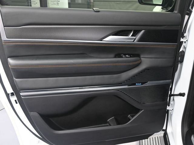 2024 Jeep Grand Wagoneer L Series III