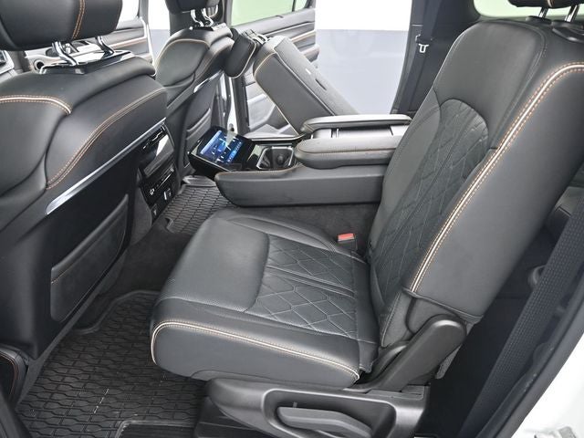 2024 Jeep Grand Wagoneer L Series III