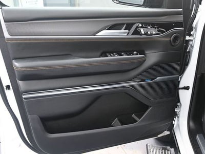 2024 Jeep Grand Wagoneer L Series III