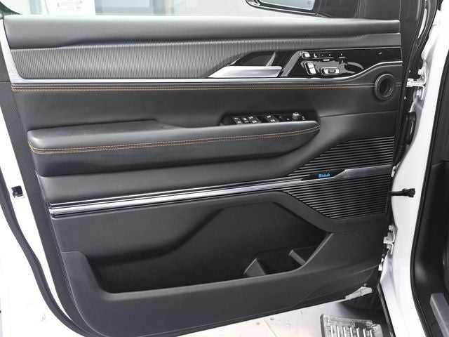 2024 Jeep Grand Wagoneer L Series III