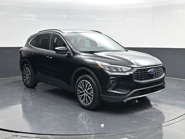 2025 Ford Escape Plug-In Hybrid Base