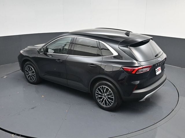 2025 Ford Escape Plug-In Hybrid Base
