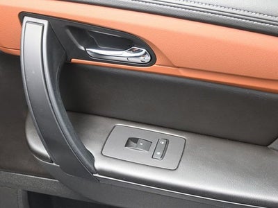 2017 Chevrolet Traverse 2LT 2LT