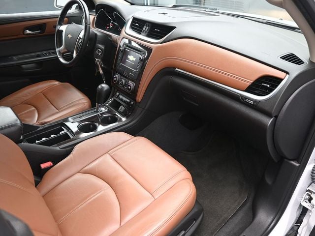 2017 Chevrolet Traverse 2LT 2LT