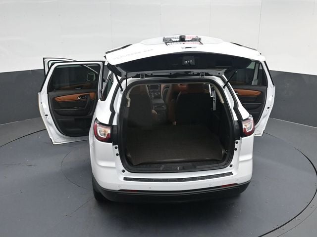 2017 Chevrolet Traverse 2LT 2LT