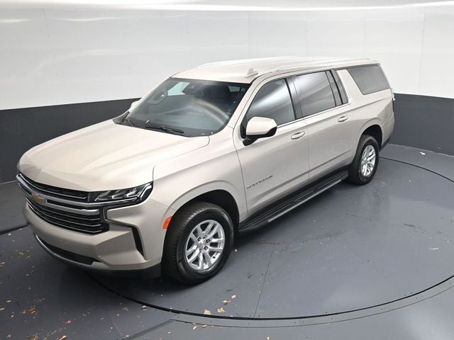 2024 Chevrolet Suburban LT