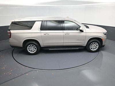 2024 Chevrolet Suburban LT