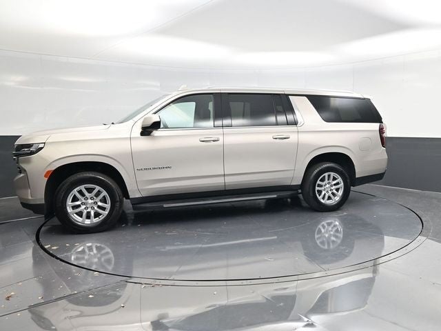 2024 Chevrolet Suburban LT