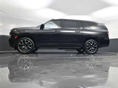 2024 Chevrolet Suburban RST
