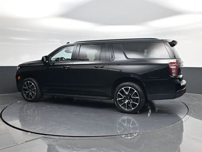 2024 Chevrolet Suburban RST