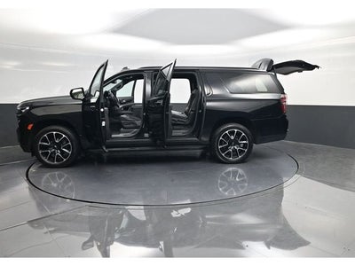 2024 Chevrolet Suburban RST
