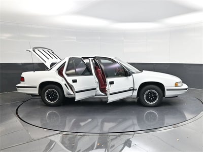 1994 Chevrolet Lumina Base