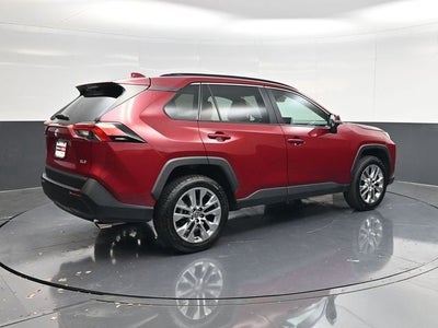 2023 Toyota RAV4 XLE Premium
