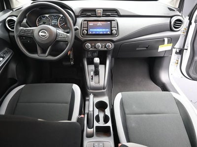 2025 Nissan Versa 1.6 S