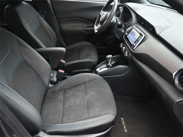 2020 Nissan Kicks S