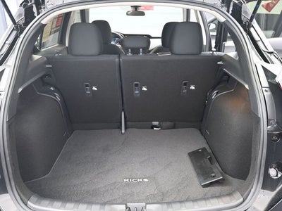 2025 Nissan Kicks Play S