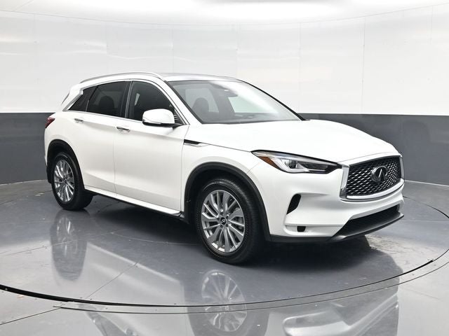 2024 INFINITI QX50 LUXE