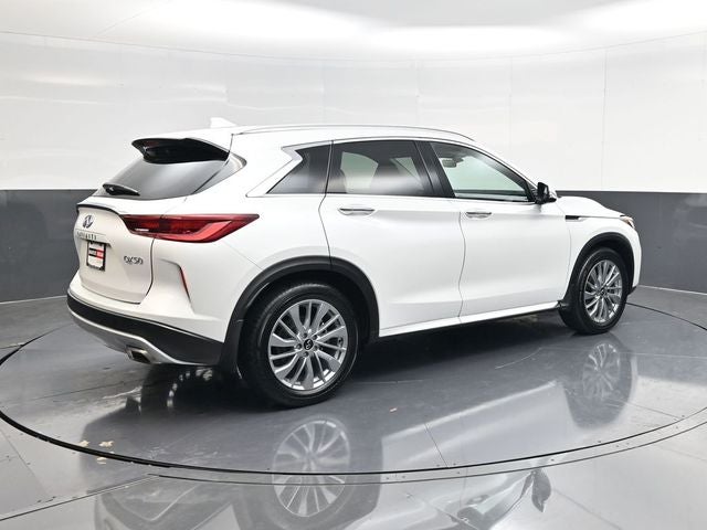 2024 INFINITI QX50 LUXE
