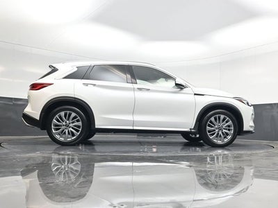 2024 INFINITI QX50 LUXE