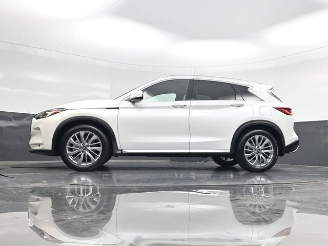 2024 INFINITI QX50 LUXE