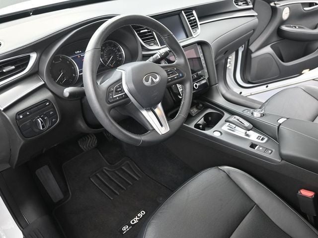 2024 INFINITI QX50 LUXE