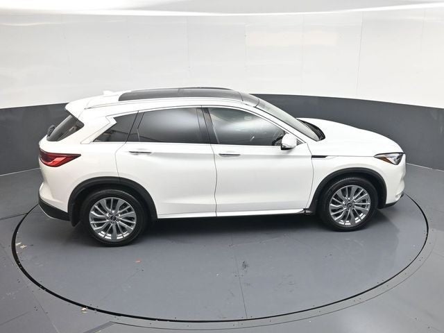 2024 INFINITI QX50 LUXE