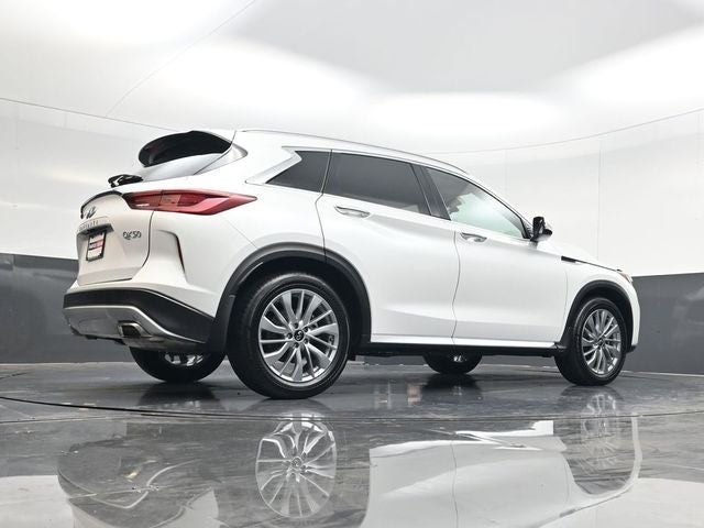 2024 INFINITI QX50 LUXE