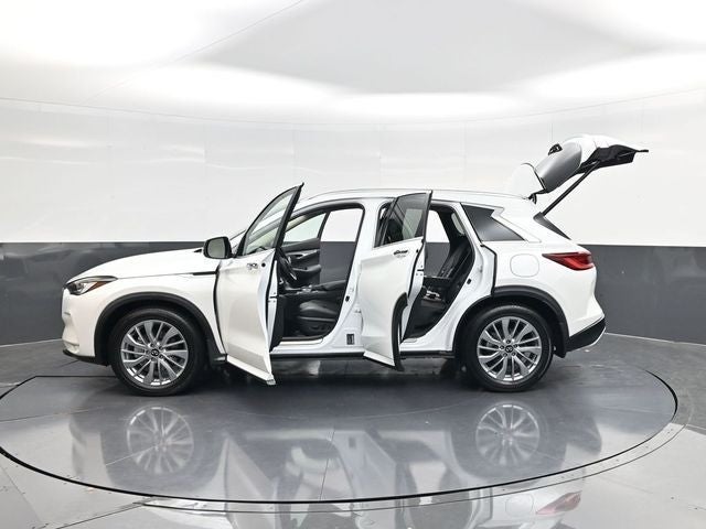 2024 INFINITI QX50 LUXE