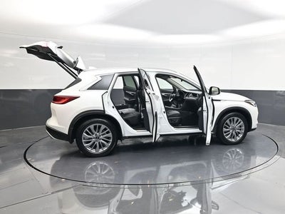 2024 INFINITI QX50 LUXE