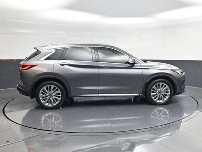 2023 INFINITI QX50 LUXE