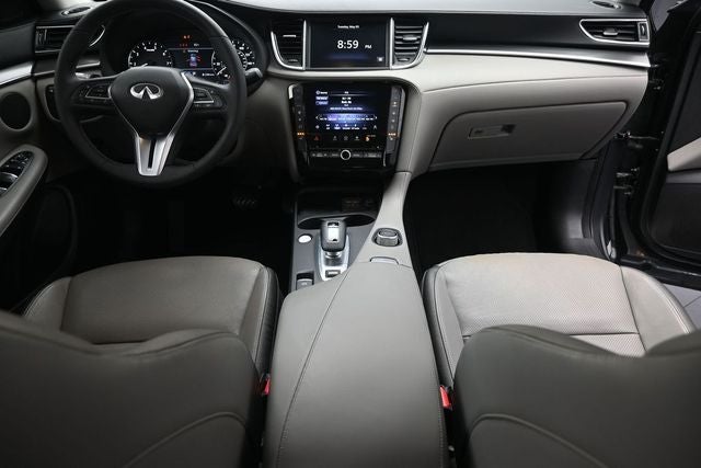 2023 INFINITI QX50 LUXE