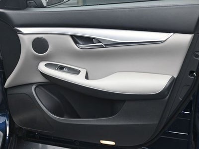2023 INFINITI QX50 LUXE