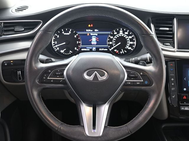 2023 INFINITI QX50 LUXE