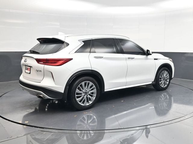 2023 INFINITI QX50 LUXE