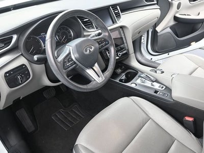 2023 INFINITI QX50 LUXE