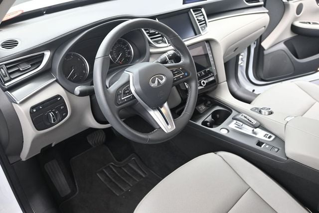 2025 INFINITI QX50 LUXE