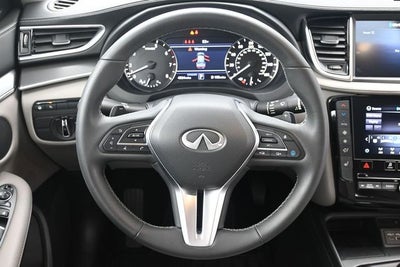 2025 INFINITI QX50 LUXE